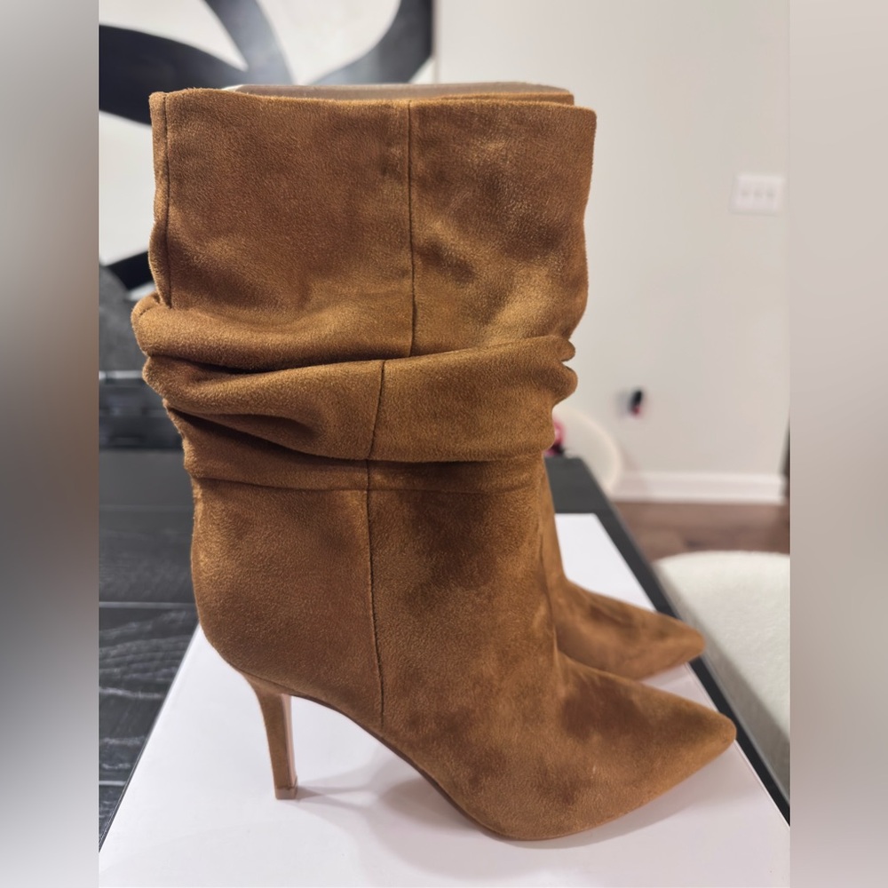 Nine West Slouch Boot in Dark Natural- Sz 8